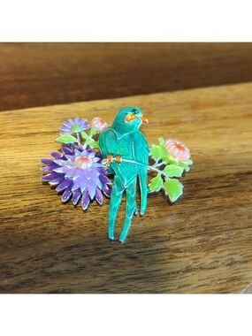 Vintage MJ Enamel‎ Stamped Gold Parrot Brooch Tropical Bird Pin